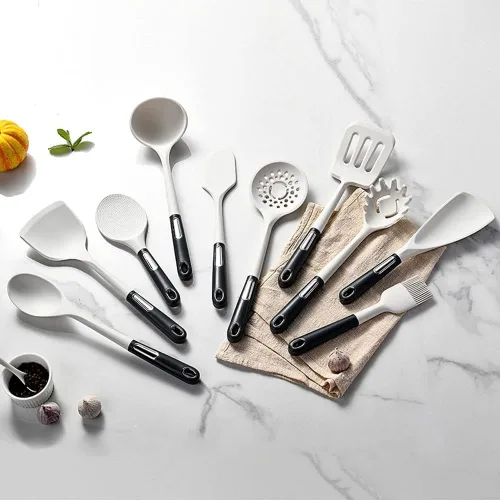 Vista 3 de Juego de utensilios de cocina de 13 piezas con soporte, herramientas de cocina de silicona, espátula ranurada, cuchara, espátula, espátula