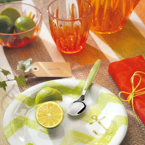 Vista 2 de Guzzini Feeling – verde manzana – Cubertería (24 piezas)