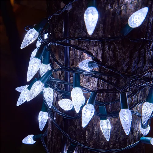 Vista 3 de Twinkle Star Guirnalda de luces de Navidad C6, 50 LED de 17 pies, funciona con pilas, con 8 modos de iluminación, luces impermeables para interiores