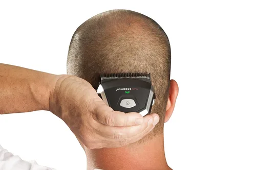 Vista 12 de MANGROOMER™ Kit de corte automático Ultimate PRO con potencia de litio MAX™, cortapelos, cortapelos e impermeable para ahorrar dinero