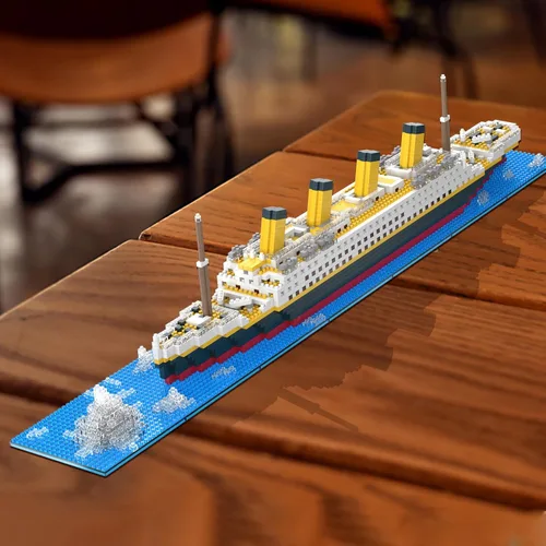 Vista 9 de Juego de construcción micro mini del Titanic, 1878 piezas de juguetes de construcción de modelo de barco grande, juguetes educativos de bricolaje