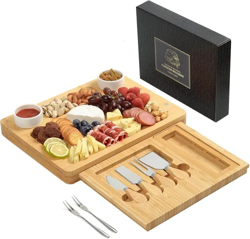 Vista 8 de Juego de tablas de queso de bambú, tablas de charcutería y plato de carne para servir, bandeja de queso con 4 cuchillos de queso de acero