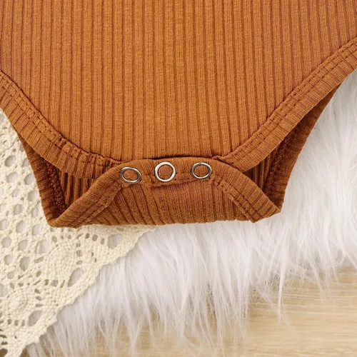 Vista 32 de Conjunto de ropa de bebé niña para bebé, mameluco de encaje blanco de manga larga + pantalones de mezclilla