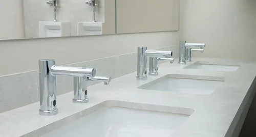 Vista 3 de Moen 8559 Align M-Power - Grifo electrónico para lavabo de baño, sin contacto, manos libres, funciona con sensor, cromado