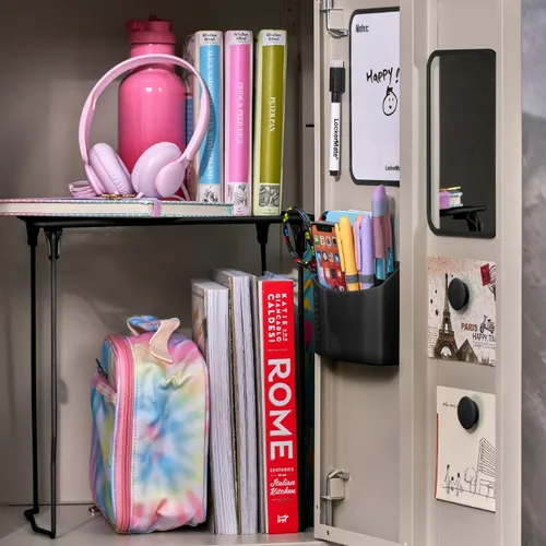 Vista 2 de LockerMate Kit organizador de casillero de 7 piezas, incluye estante de casillero, espejo, pizarra blanca, taza de almacenamiento y marcador de Negro