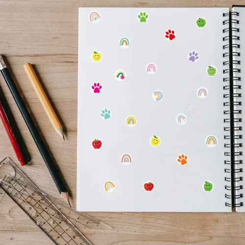 Vista 4 de Pegatinas de Manzana de 1.27 cm, Autoadhesivas para Álbum de Recortes/Artesanías DIY para Niños/Calcomanías de Recompensa para Maestros (Multicolor)