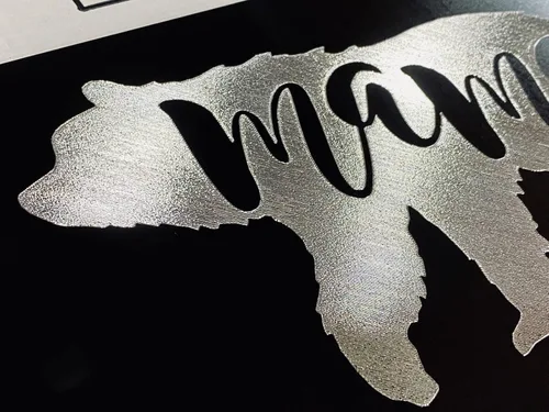 Vista 2 de Mama Bear 2 Logo Car Tag Diamond Etched en placa de aluminio negro