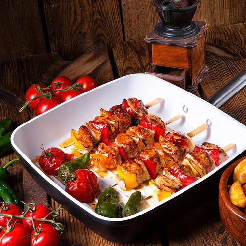 Vista 6 de Brochetas de bambú de 9 cm 100 piezas, palillos de dientes anchos y planos de madera de bambú para cóctel, malvaviscos, frutas, parrilla, bebidas
