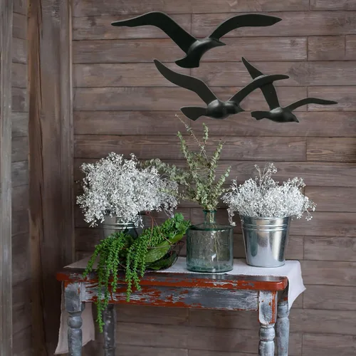 Vista 4 de WHW Whole House Worlds Americana Flying Birds Decoración de pared de metal, negro Hecho a mano, fundición de aluminio, acabado mate, bajorrelieve