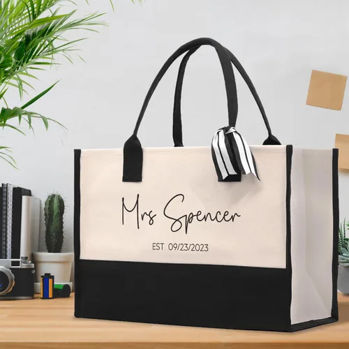 Vista 6 de VANESSA ROSELLA Bride Tote, Custom wedding gift, Personalized bridal bag