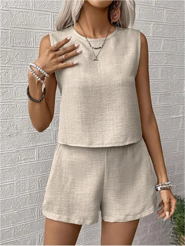 Vista 2 de SweatyRocks Conjunto de 2 piezas para mujer, camiseta sin mangas y pantalones cortos a juego