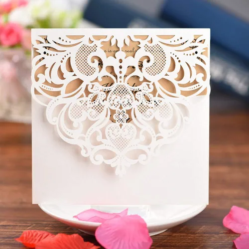 Vista 6 de FOMTOR Paquete de 50 invitaciones cortadas con láser, kit de tarjetas de invitaciones de boda con papel imprimible en blanco y sobres para bodas