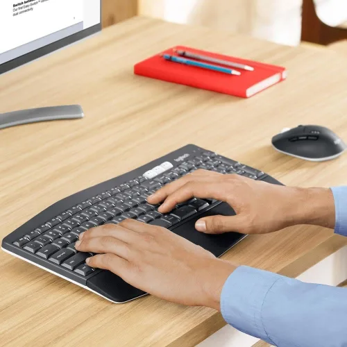 Vista 2 de Logitech MK850 Performance Combo de mouse y teclado inalámbrico