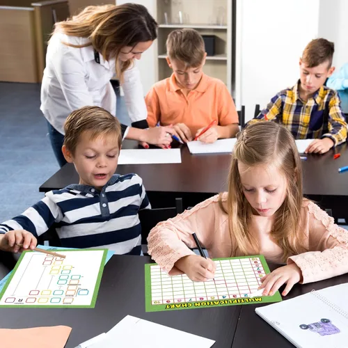Vista 6 de Tabla de división y multiplicación de borrado en seco, pizarra blanca de 9 x 12 pulgadas, mesa auxiliar doble manipulación matemática portátil