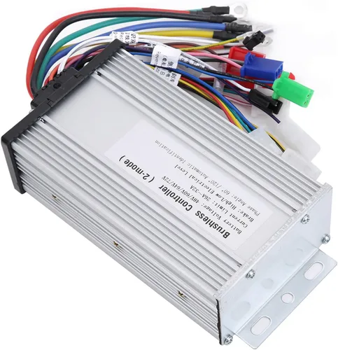 Vista 3 de Controlador de motor sin escobillas, carcasa de aluminio duradera de alta potencia 1000W-1500W, controlador de 48V-72V, rango de voltaje