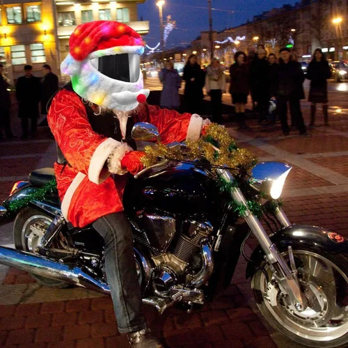 Vista 6 de Funda extra grande para casco de motocicleta de Papá Noel de Navidad con luz, sombrero de decoración de 30 x 15.8 pulgadas para hombres y mujeres