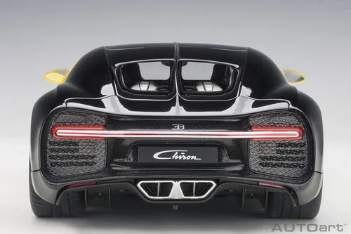 Vista 9 de Autoart Bugatti Chiron Jaune Molsheim Amarillo y Nocturne Negro Modelo 1/18