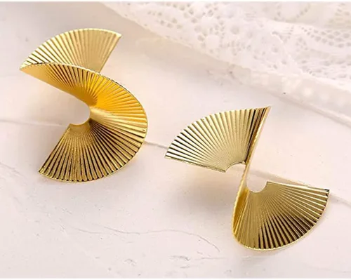 Vista 3 de Pendientes geométricos de oro Bmadge exagerados pendientes punk elegantes sectored trenzado joyería para mujeres y niñas, aleación, Sectorizado