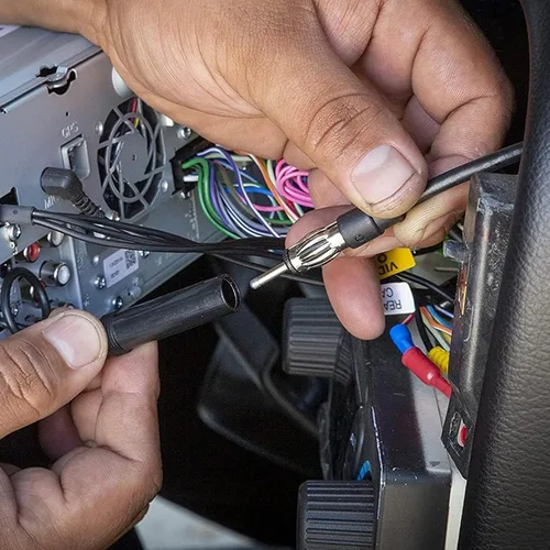 Vista 13 de SCOSCHE Adaptador de antena todo en uno para vehículos múltiples UAA3