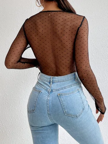 Vista 2 de WDIRARA Body ajustado de manga larga con cuello corazón de encaje y lunares para mujer