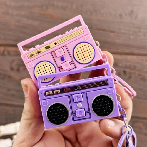 Vista 4 de Mini llavero grabador de cinta acrílica de los años 90, llavero de cinta retro para parejas, regalo para parejas, radio y televisión, llave