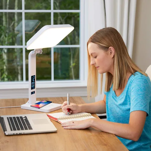 Vista 4 de Lámpara de terapia de luz TheraLite Aura Qi, libre de UV, lámpara de terapia de luz de 10,000 LUX, incluye reloj despertador, cargador de teléfono
