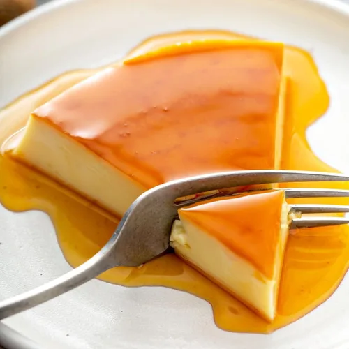 Vista 6 de Molde de flan de acero inoxidable con tapa de 65 onzas, sartén para olla instantánea de 6 cuartos de galón, diseño mexicano Flanera Flan Maker