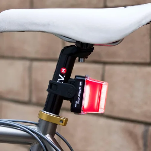 Vista 4 de NiteRider Luz trasera Sentry Aero 260