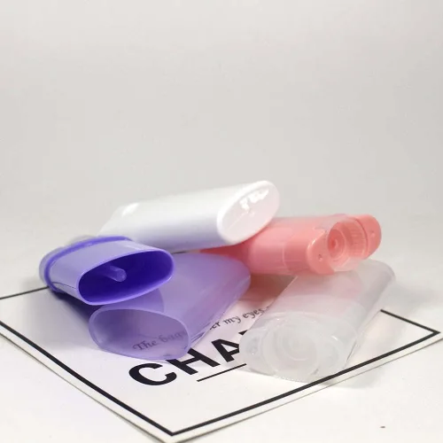 Vista 3 de COSIDEA 25 unidades de plástico vacío de 0.53 oz/0.5 onzas de tamaño de viaje, tubo de bálsamo labial con forma ovalada rosa, mini recipientes