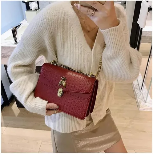 Vista 3 de Elegante bolso con broche de abeja
