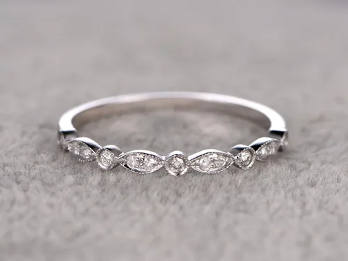 Vista 2 de Alianza de boda de oro blanco de 14 quilates, media eternidad, anillo de compromiso, anillo apilable, micro diamante pavé