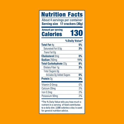 Vista 2 de Blue Diamond Almonds Nut-Thins Galletas Crujientes Sin Gluten, Queso Cheddar, Tamaño Familiar, 7.7 oz