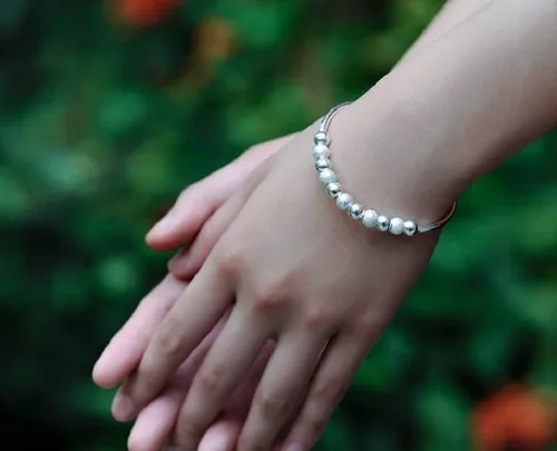 Vista 4 de Jeolory Brillante y lindo dije de bola mate simple chapado en plata 925, brazalete de muñeca ajustable, joyería de moda (plateado), Sin gemas.
