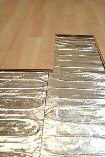 Vista 10 de Calefacción eléctrica radiante por suelo radiante para alfombras, suelos laminados y de madera flotante, corte y giro de 15 pies cuadrados para un