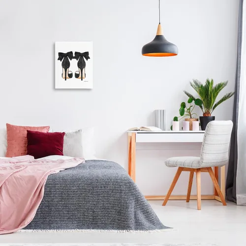 Vista 3 de Stupell Industries Zapatos de tacón con lazo negro estirado en lienzo decorativo para pared, fabricado con orgullo en Estados Unidos Stupell