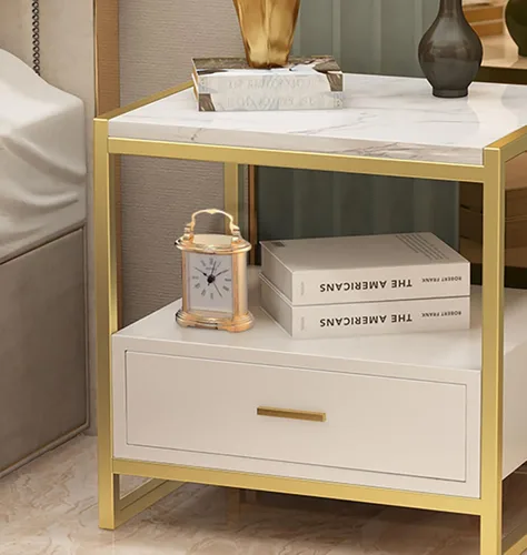 Vista 4 de SEIKO QHE109GLH Reloj despertador de aleación de oro para dormitorio, 4.3 x 3 pulgadas