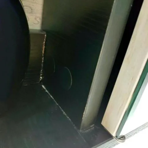 Vista 7 de Adhesivos autoadhesivos para agujeros de tornillo, 2 mesas 140 en 1, tapas autoadhesivas para tornillos a prueba de polvo, 0.472 in, color negro