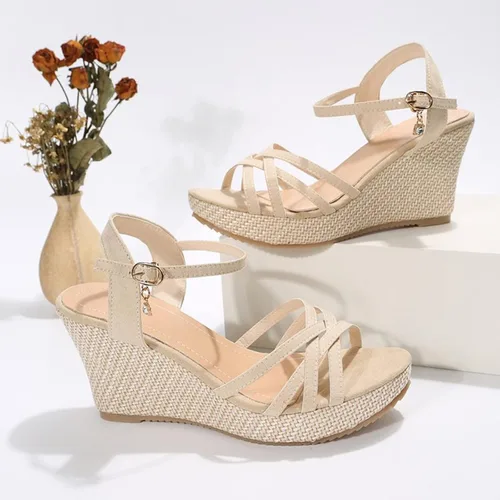 Vista 7 de Gufesf Sandalias de plataforma 2023 para mujer, sandalias de plataforma sexy con punta abierta, zapatos de tacón alto vintage con lunares