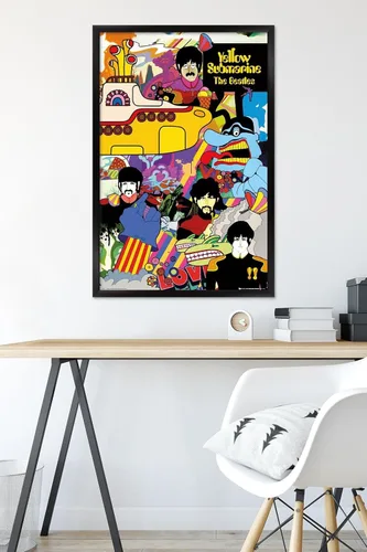 Vista 6 de Trends International Póster de pared de collage submarino, 24 x 36 pulgadas, versión enmarcada en negro