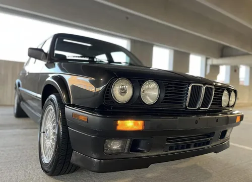 Vista 3 de iJDMTOY OE-Spec - Carcasas de lámpara de marcador lateral de parachoques de lente ámbar compatibles con BMW E30 3 E34 5 Series, etc., reemplaza