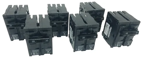 Vista 20 de Disyuntor Q220 tipo QP de doble polo de 20 amperios