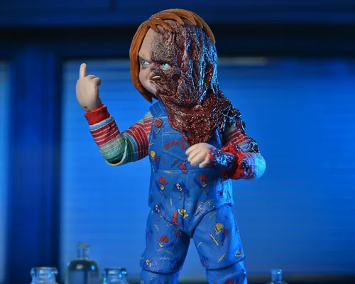 Vista 6 de NECA – Chucky (Serie de TV) Figura de acción a escala de 7 pulgadas – Chucky Ultimate