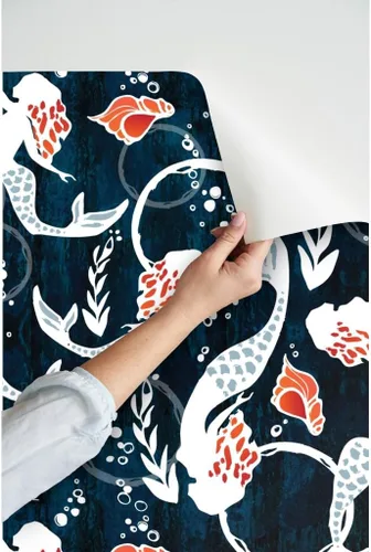 Vista 3 de Papel tapiz para despegar y pegar – Acuarela Sirena Natación Azul Marino Algas Coral Sirena Papel pintado extraíble personalizado por Spoonflower