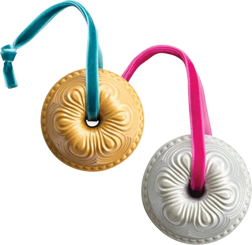 Vista 12 de Nordic Ware Bundt - Juego de adornos dorados, 2 piezas
