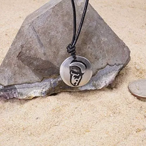 Vista 2 de Kiteboarding Jewelry Round pewter pendant Beach Necklace by Zulasurfing