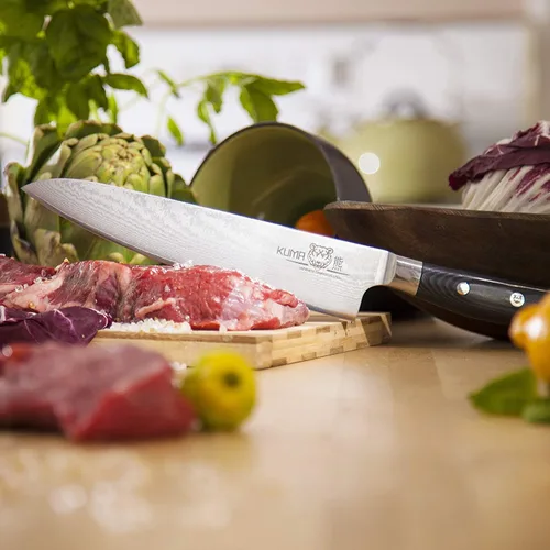 Vista 5 de KUMA Cuchillo profesional de acero de Damasco y cuchillo de chef Pro Bolster Edition con acero al carbono japonés endurecido – Cuchillo de chef de 8