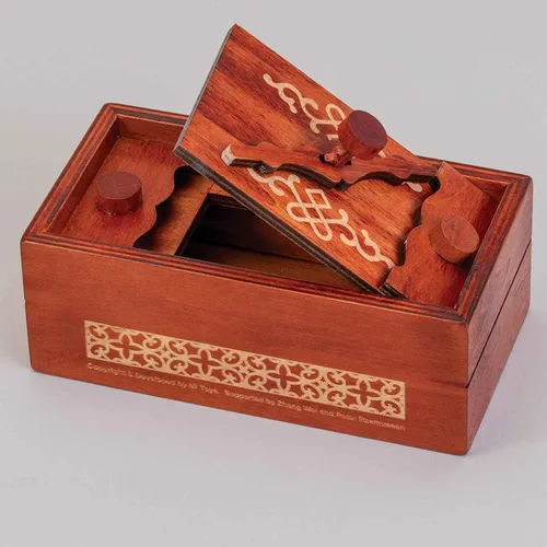 Vista 6 de Bits and Pieces Caja de rompecabezas de dinero secreto, caja de rompecabezas griego Camuflaje tu dinero en efectivo, rompecabezas de madera