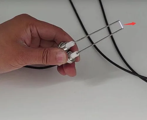 Vista 4 de MENSI Batería AA de 2 salidas universales para parrilla con cable de bujía de 40 pulgadas de largo (dos electrodos)