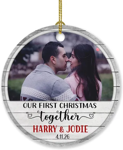 Vista 23 de Adorno de decoración de pareja juntos Navidad 2025, Adorno personalizado de nuestra primera Navidad juntos, regalo para citas, aniversario, pareja