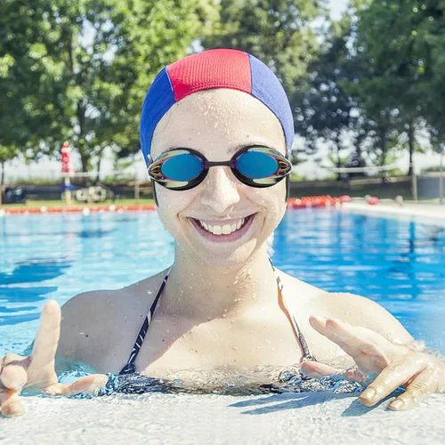Vista 4 de Gafas de natación antivaho para adultos, equipo de natación negro con correa ajustable, cómodas gafas de piscina para hombres y mujeres